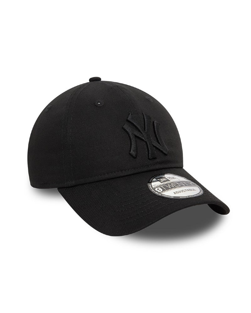 9 Twenty Yankees Keps - All Black