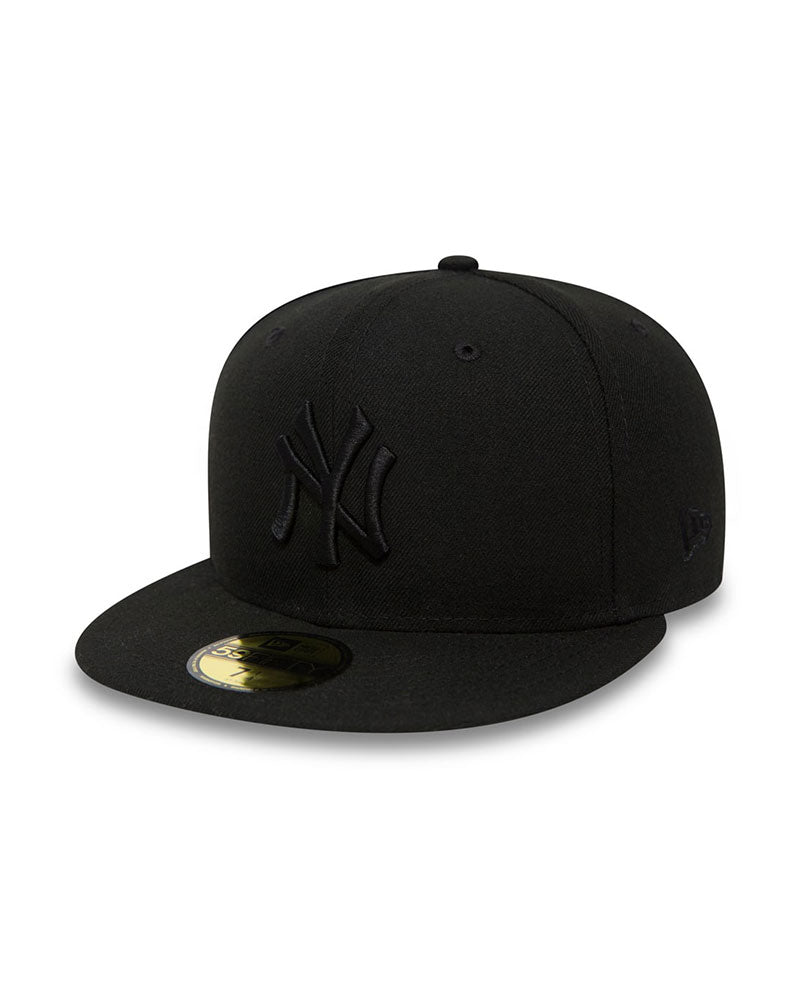 59 Fifty Fitted Yankees Keps - All Black