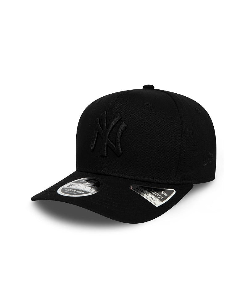 9 Fifty Stretch Snap Yankees Keps - All Black