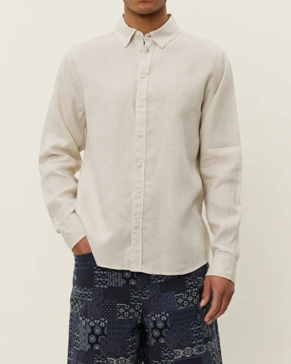 Konrad Linen Skjorta - Ivory