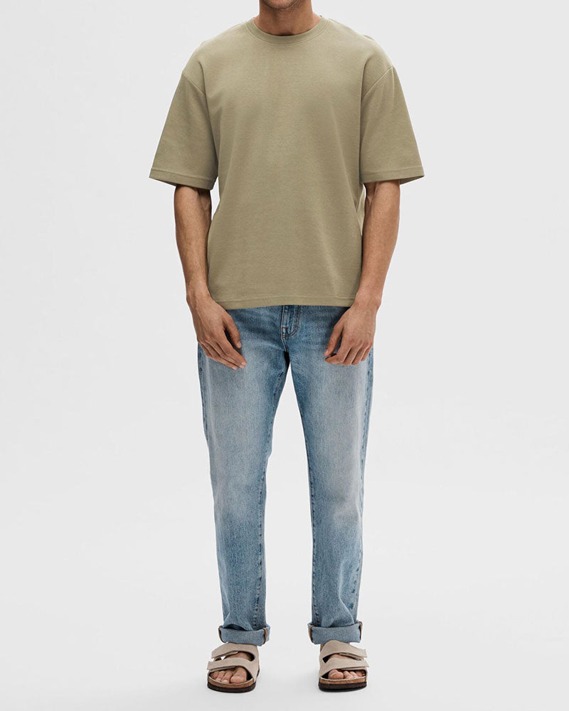 Loose Oscar T-Shirt