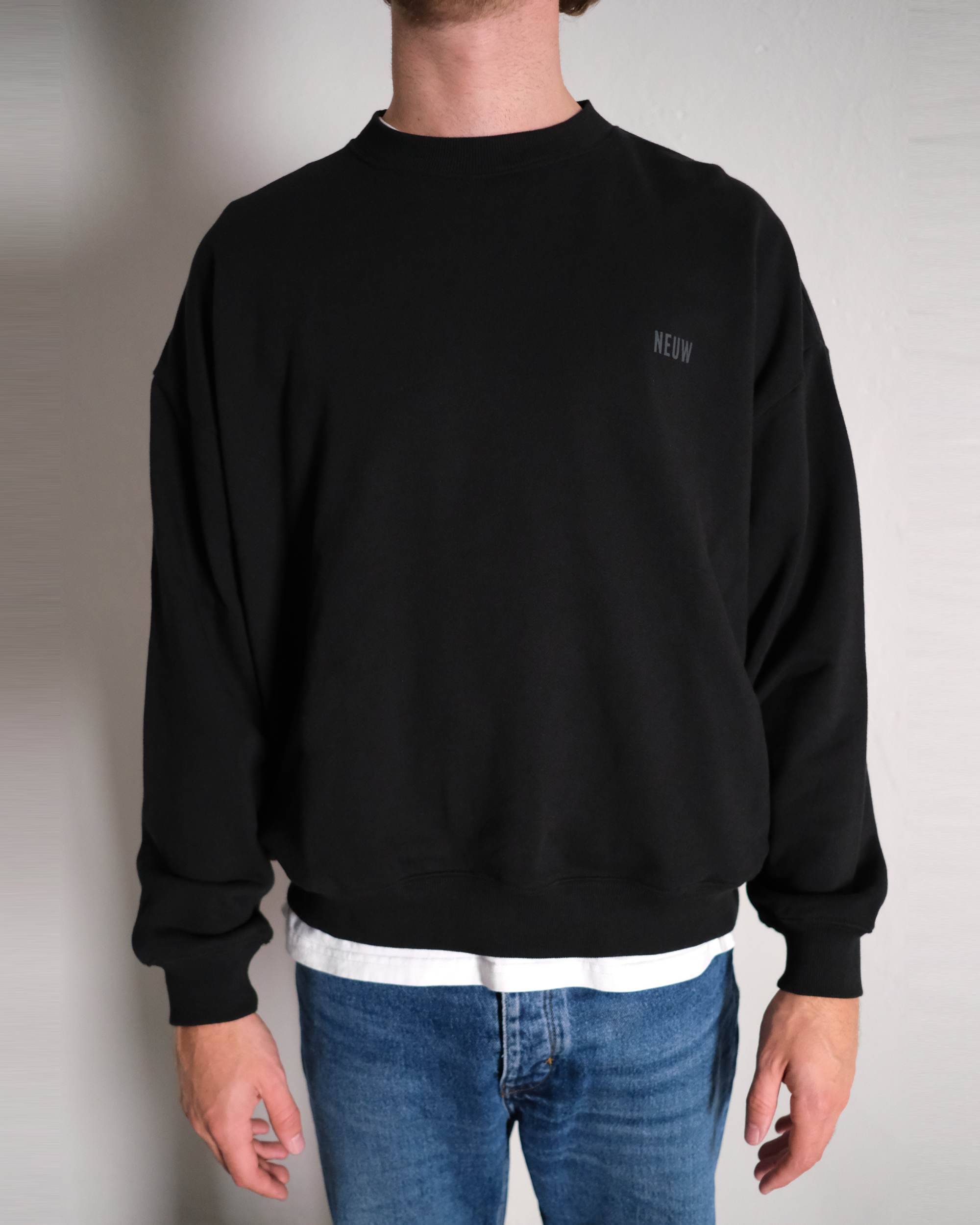 Neuw Wordmark Crewneck - Svart