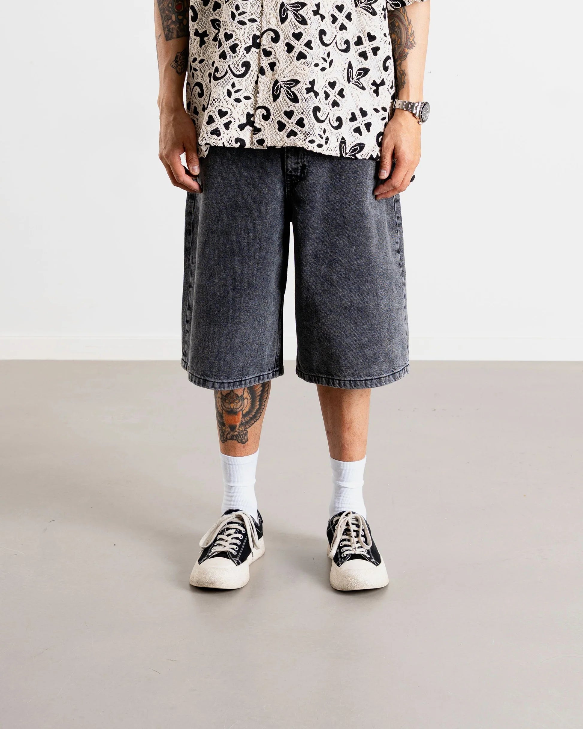 Yuto Shorts - Thunblack