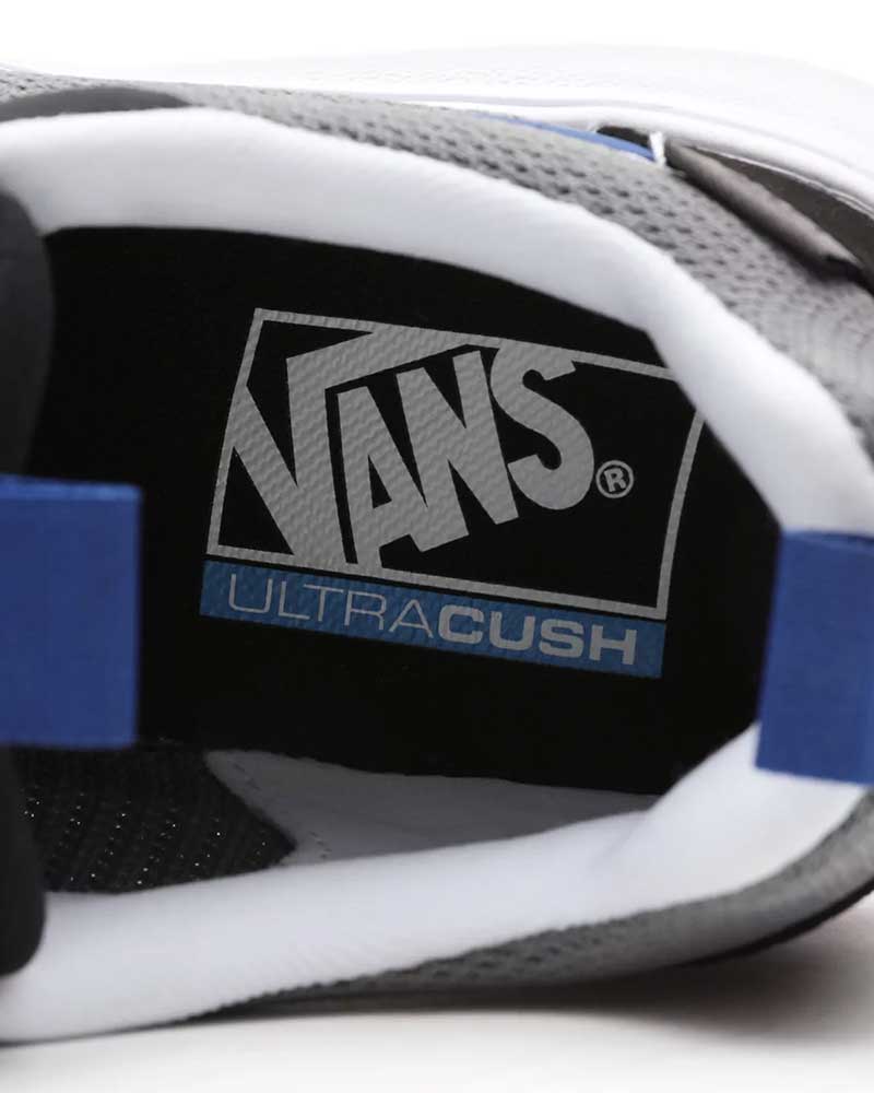 Ultrarange Sneakers