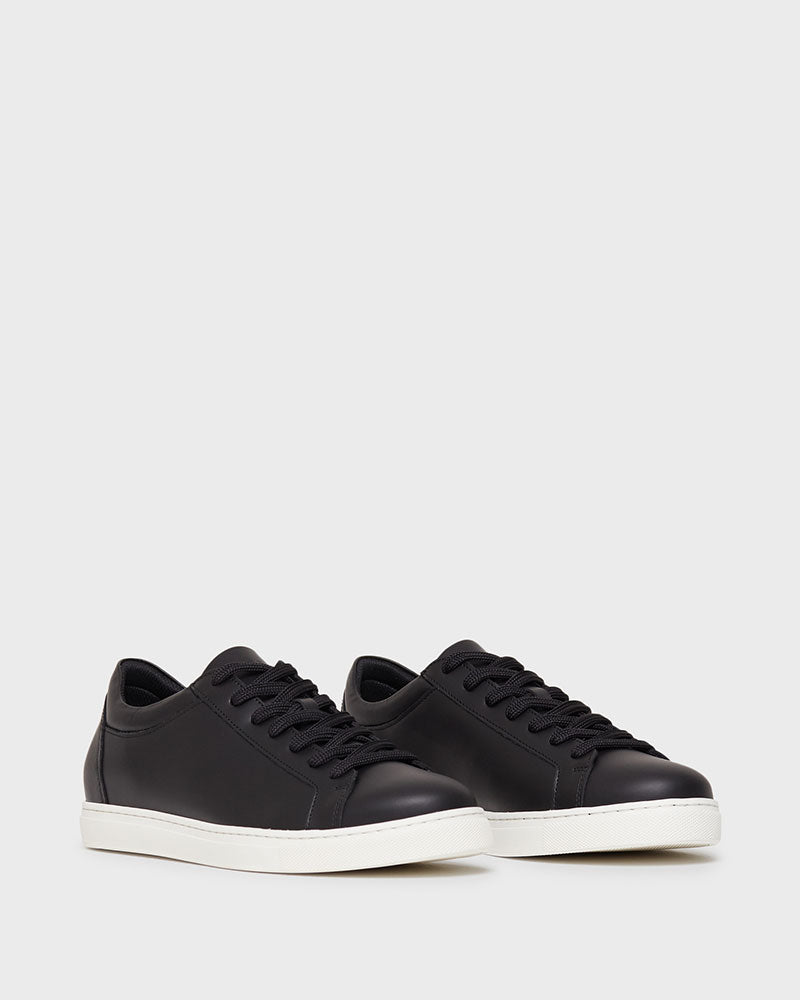 Evan Sneakers
