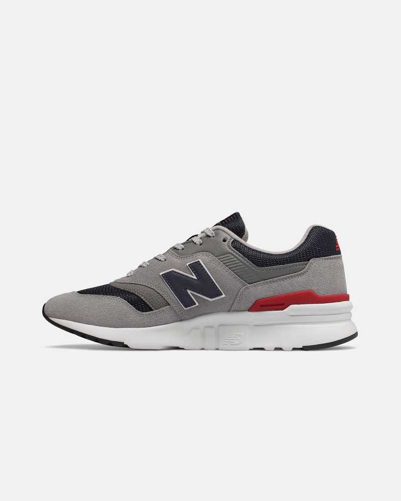 997H Team Away Sneakers