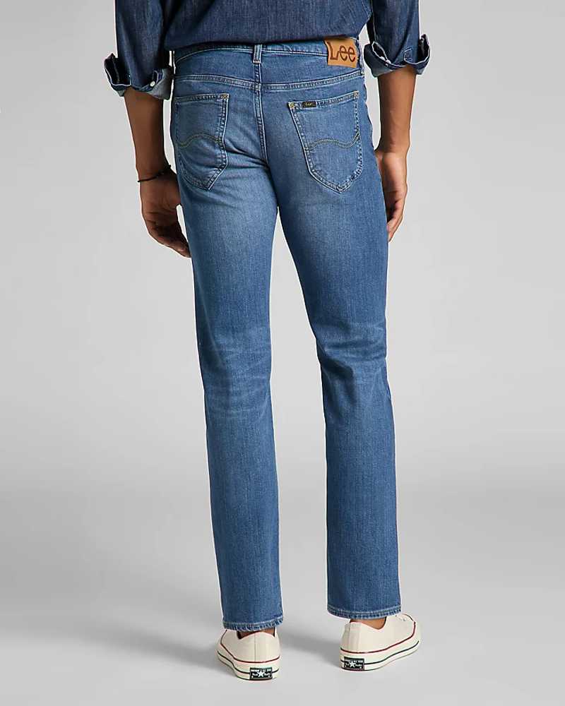 Daren Zip Fly Jeans