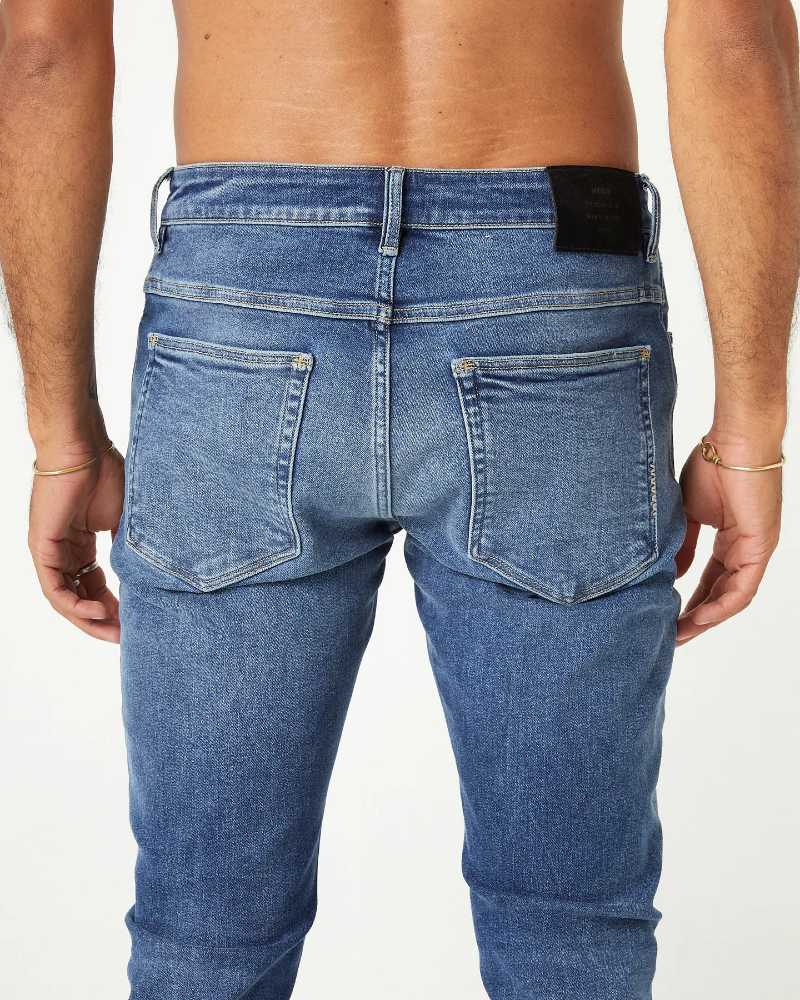 Lou Slim Jeans