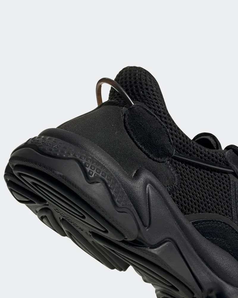 Ozweego Sneakers
