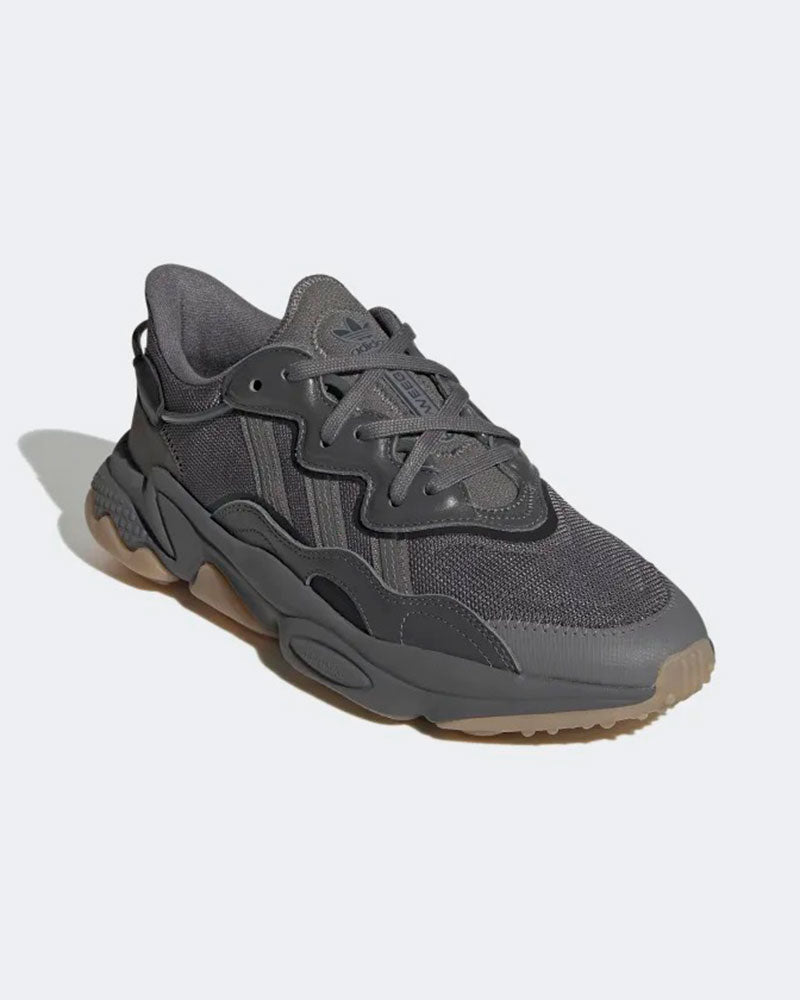 Ozweego Sneakers