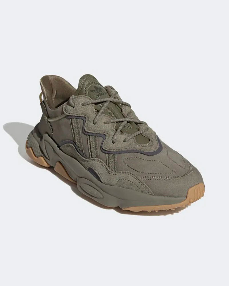 Ozweego Sneakers