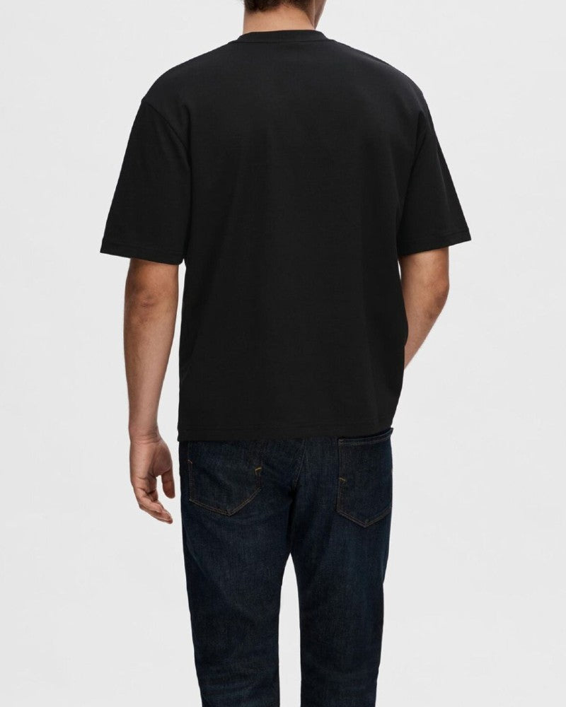 Loose Oscar T-Shirt