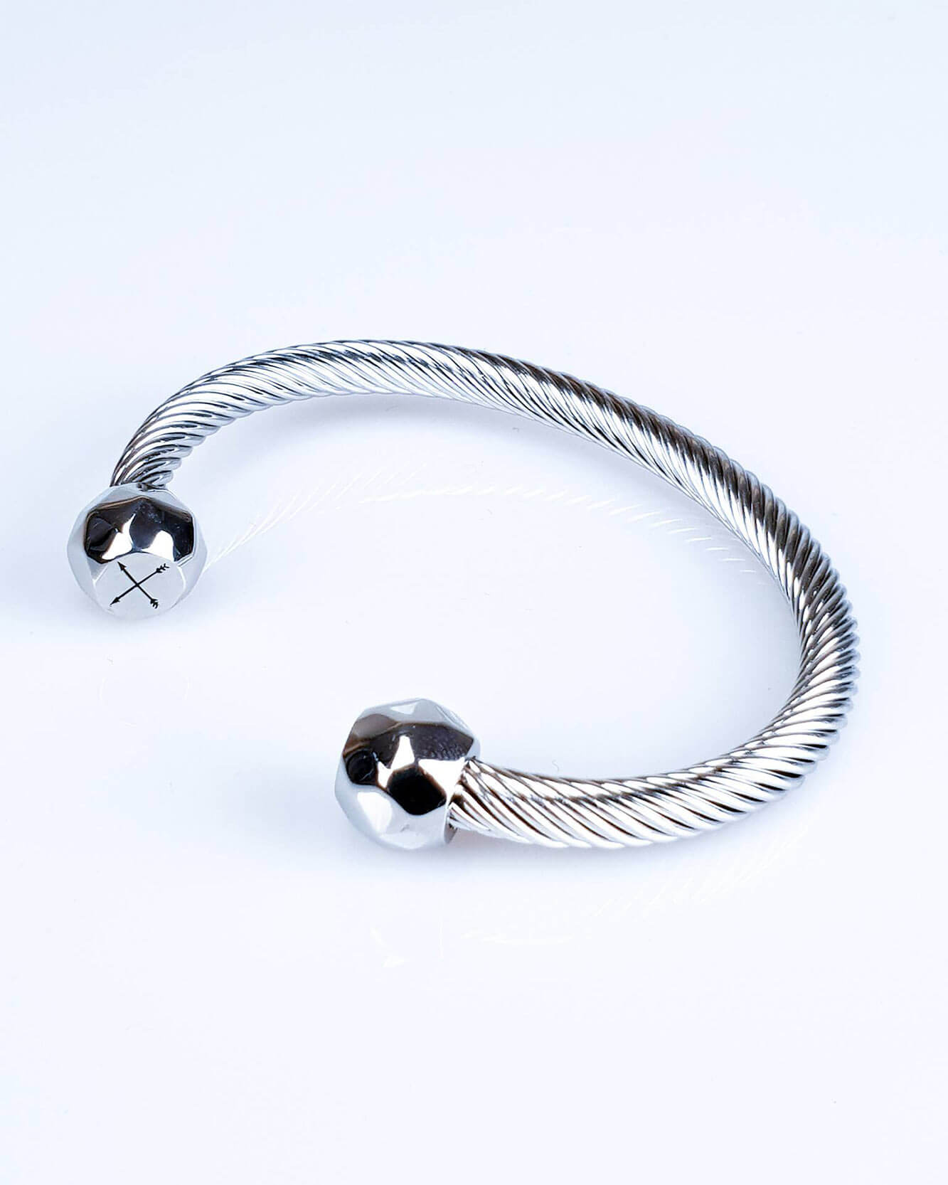 Acksi Bangle Armband