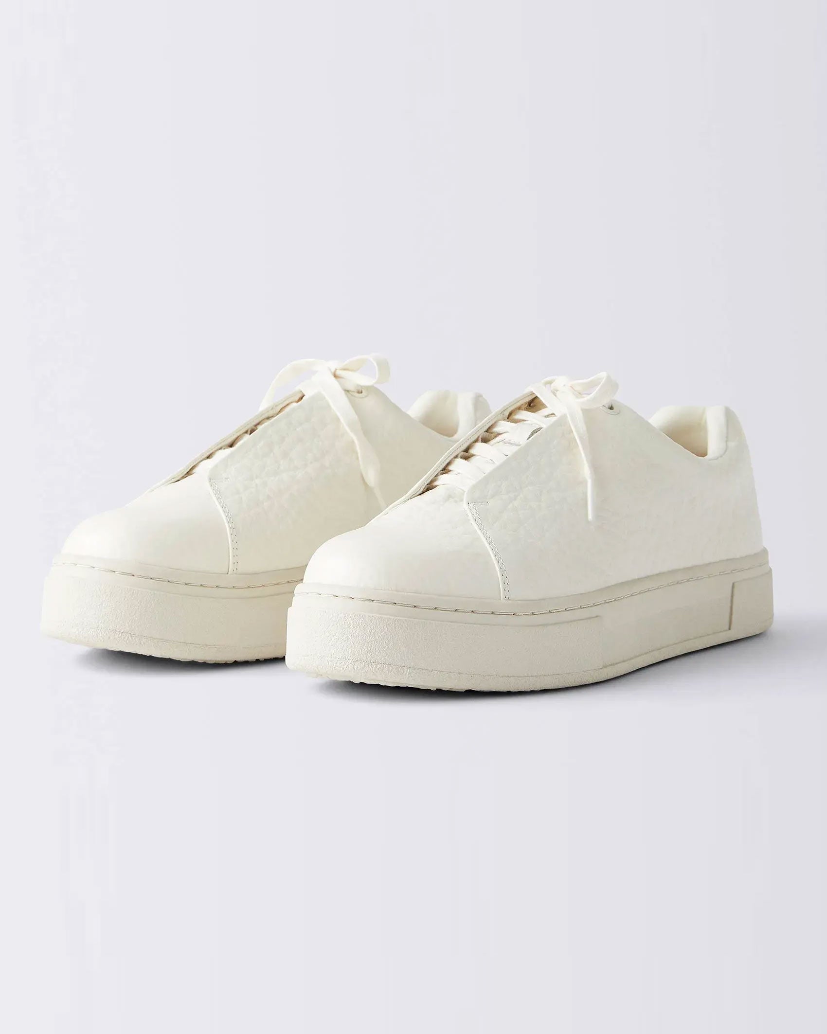 Doja Tumbled Sneakers