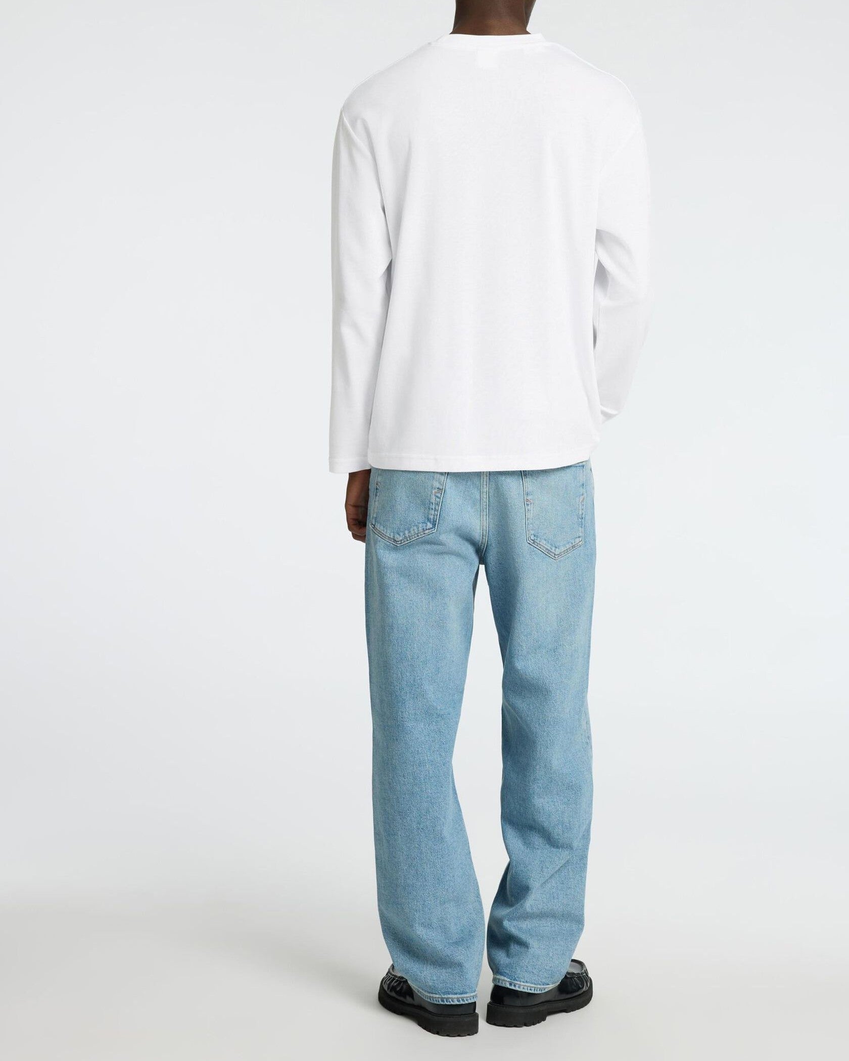 Loose Oscar LS T-Shirt
