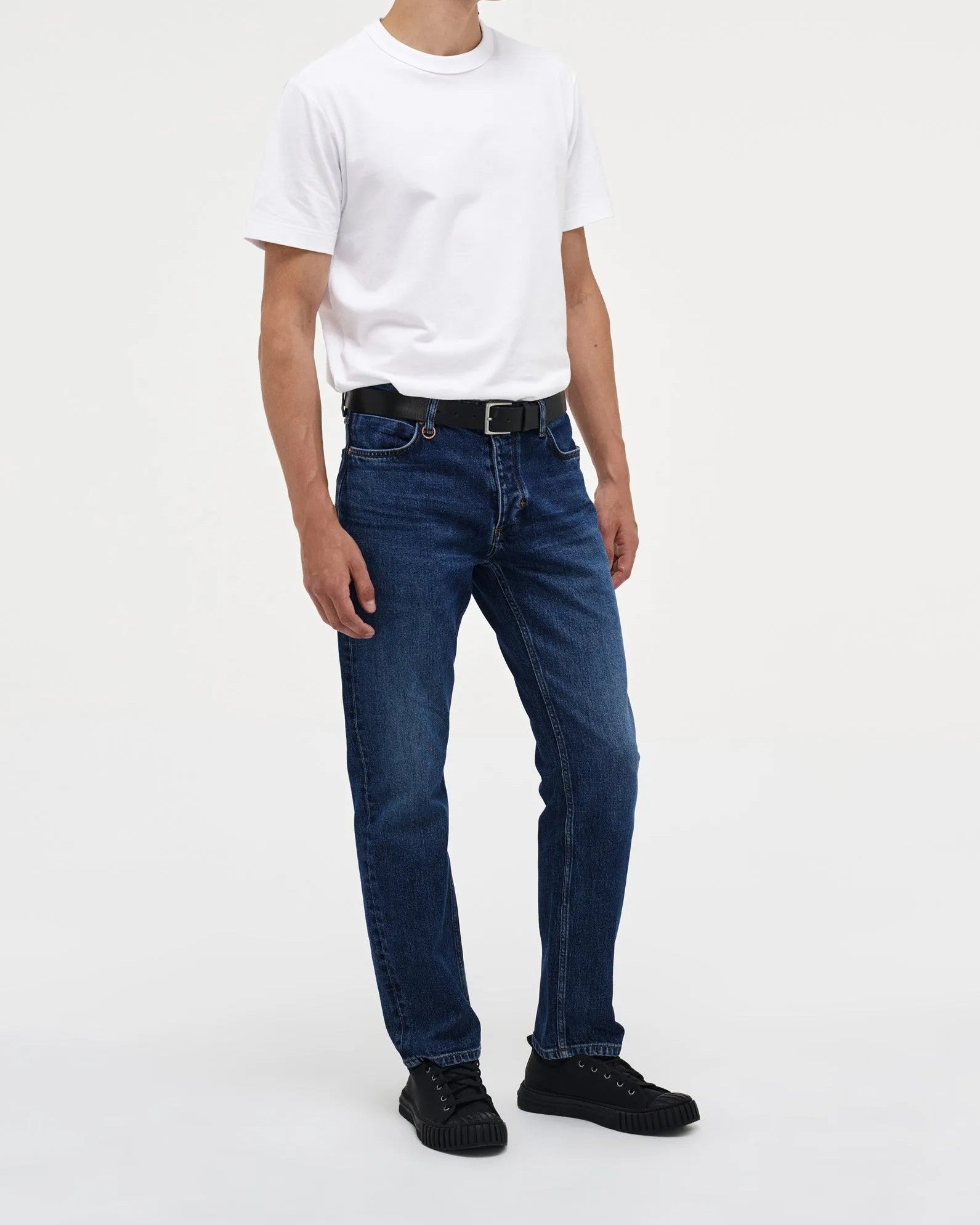 Ray Straight Jeans