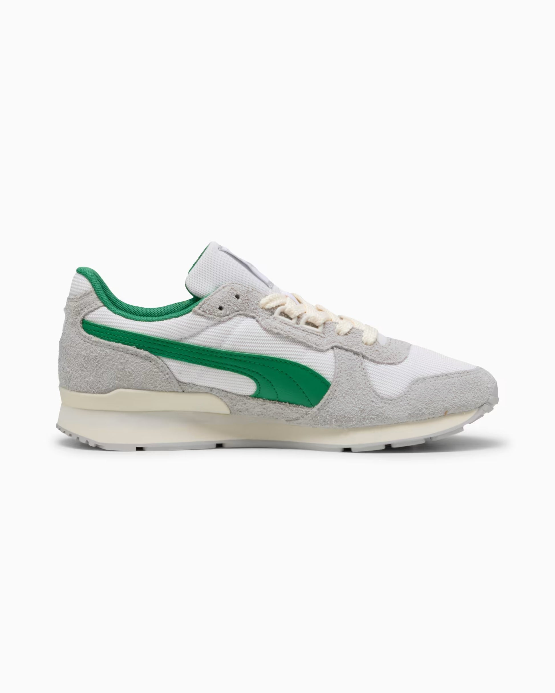 RX 737 Vintage Sneakers