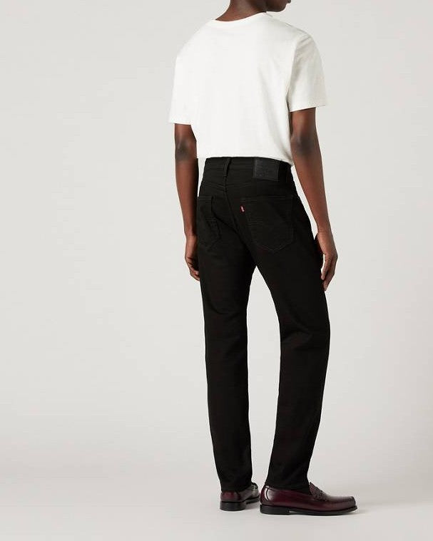 502 Taper Jeans