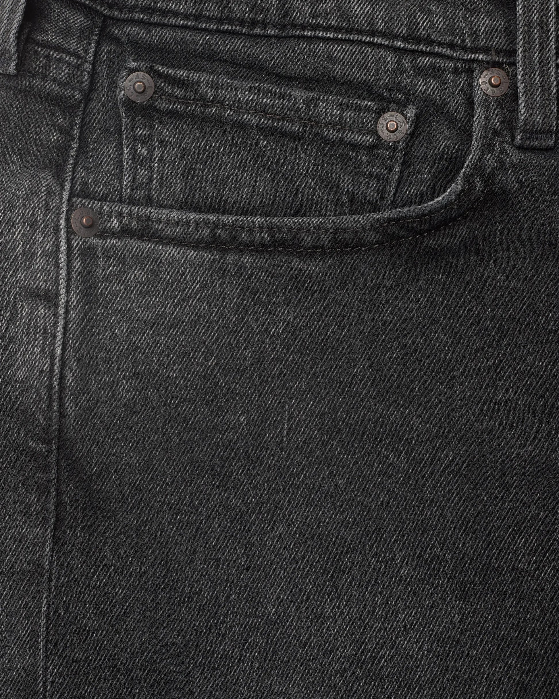 502 Taper Jeans