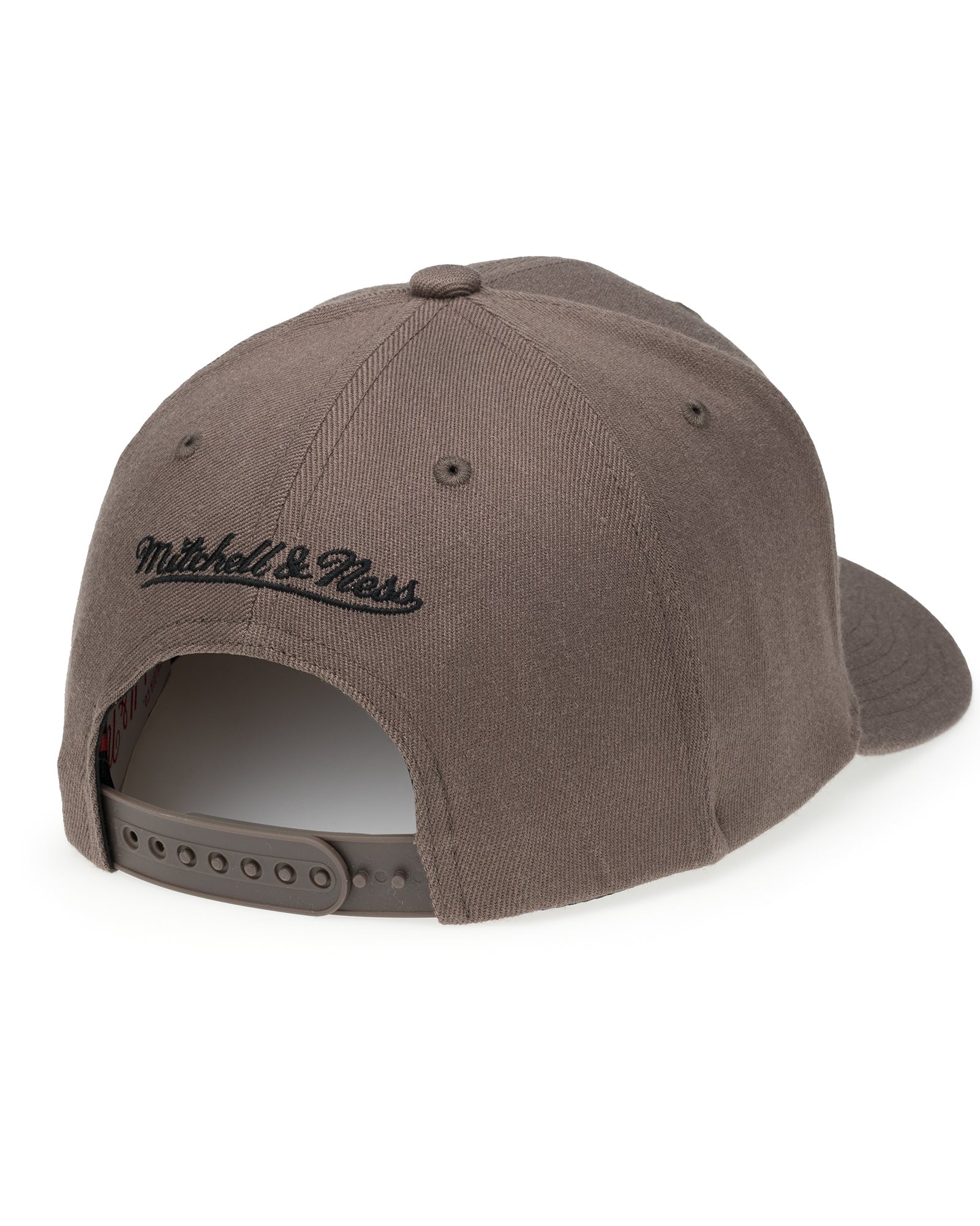 Classic Script Snapback Keps