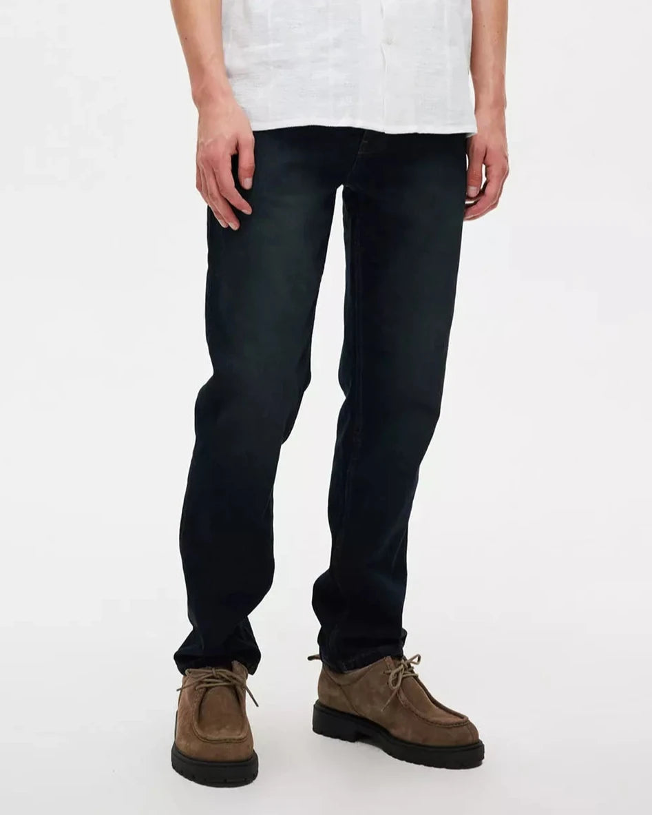 Ray Straight Jeans