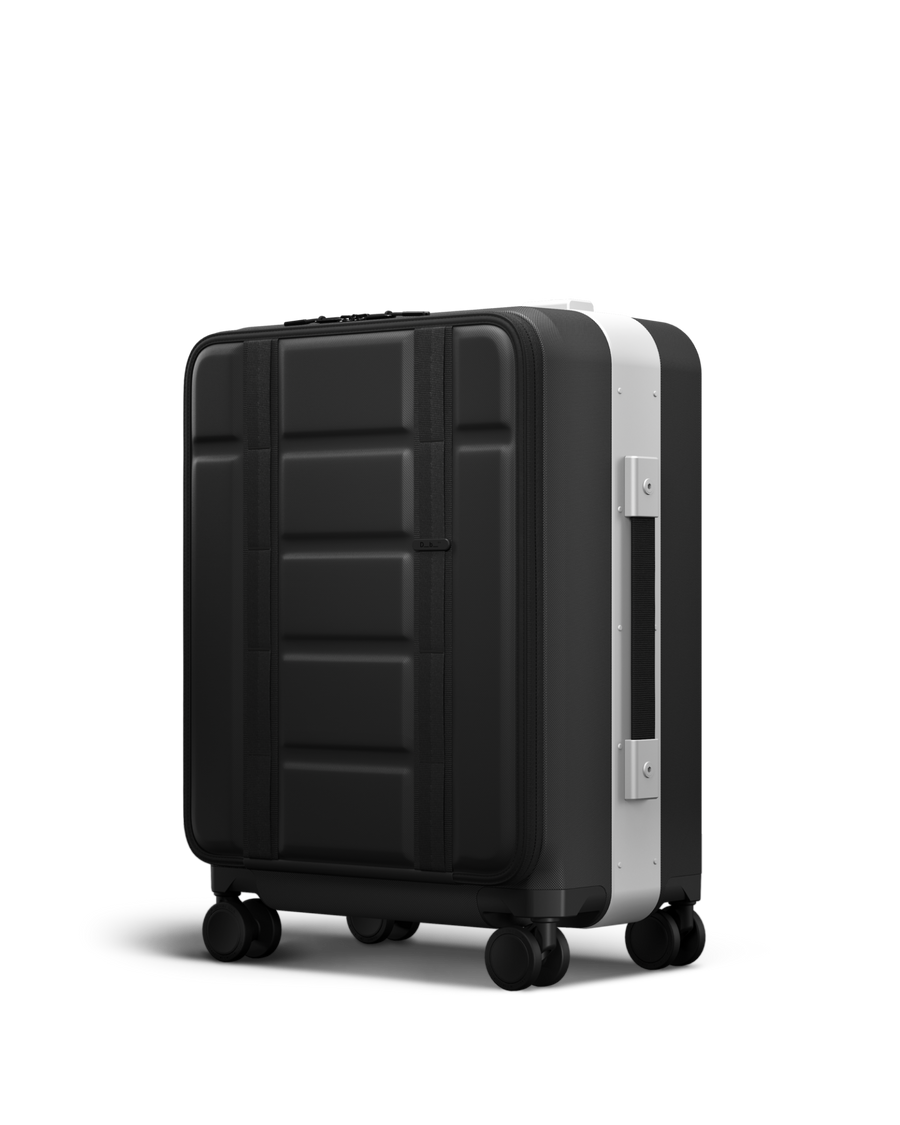 Ramverk Pro Front Access Carry On Silver Kabinväska