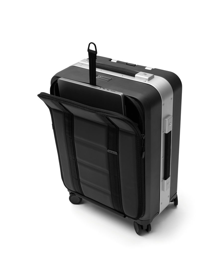 Ramverk Pro Front Access Carry On Silver Kabinväska