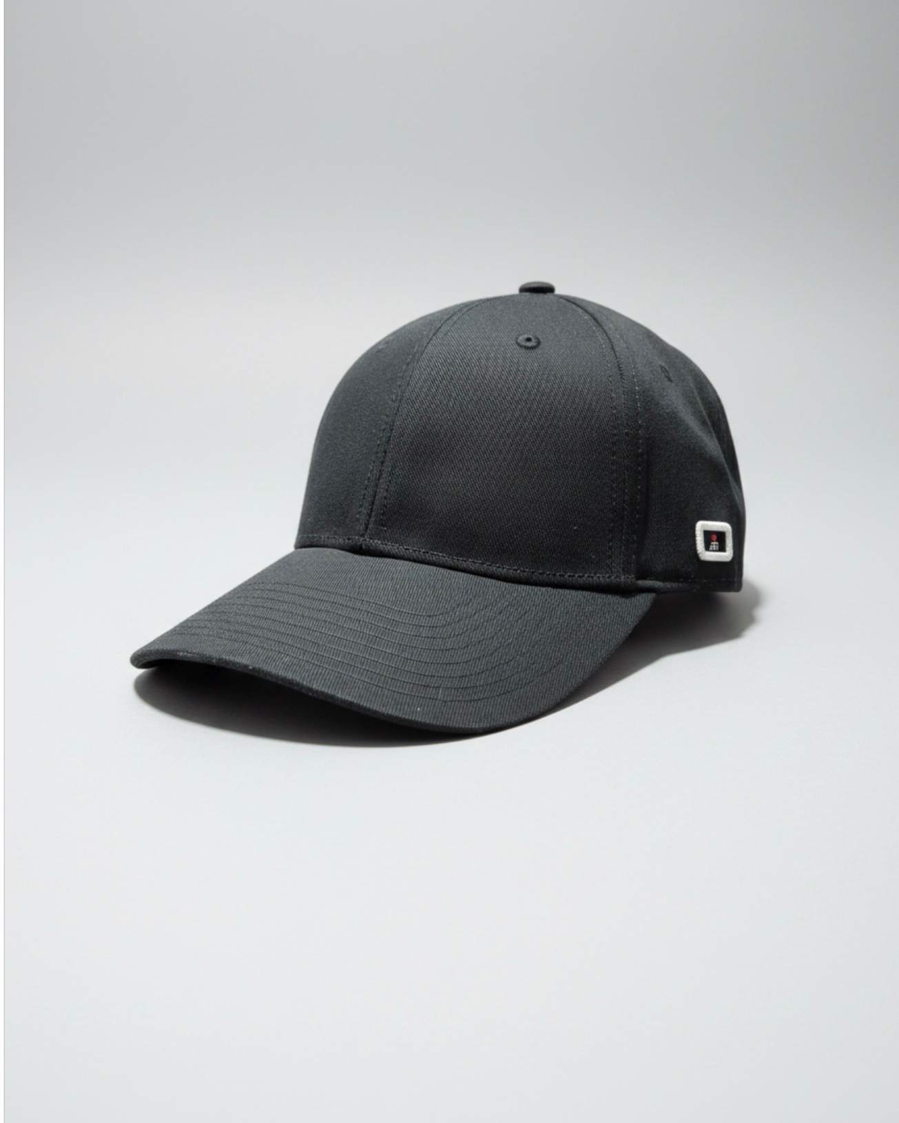 Aavec No Logo Leather Strap Keps