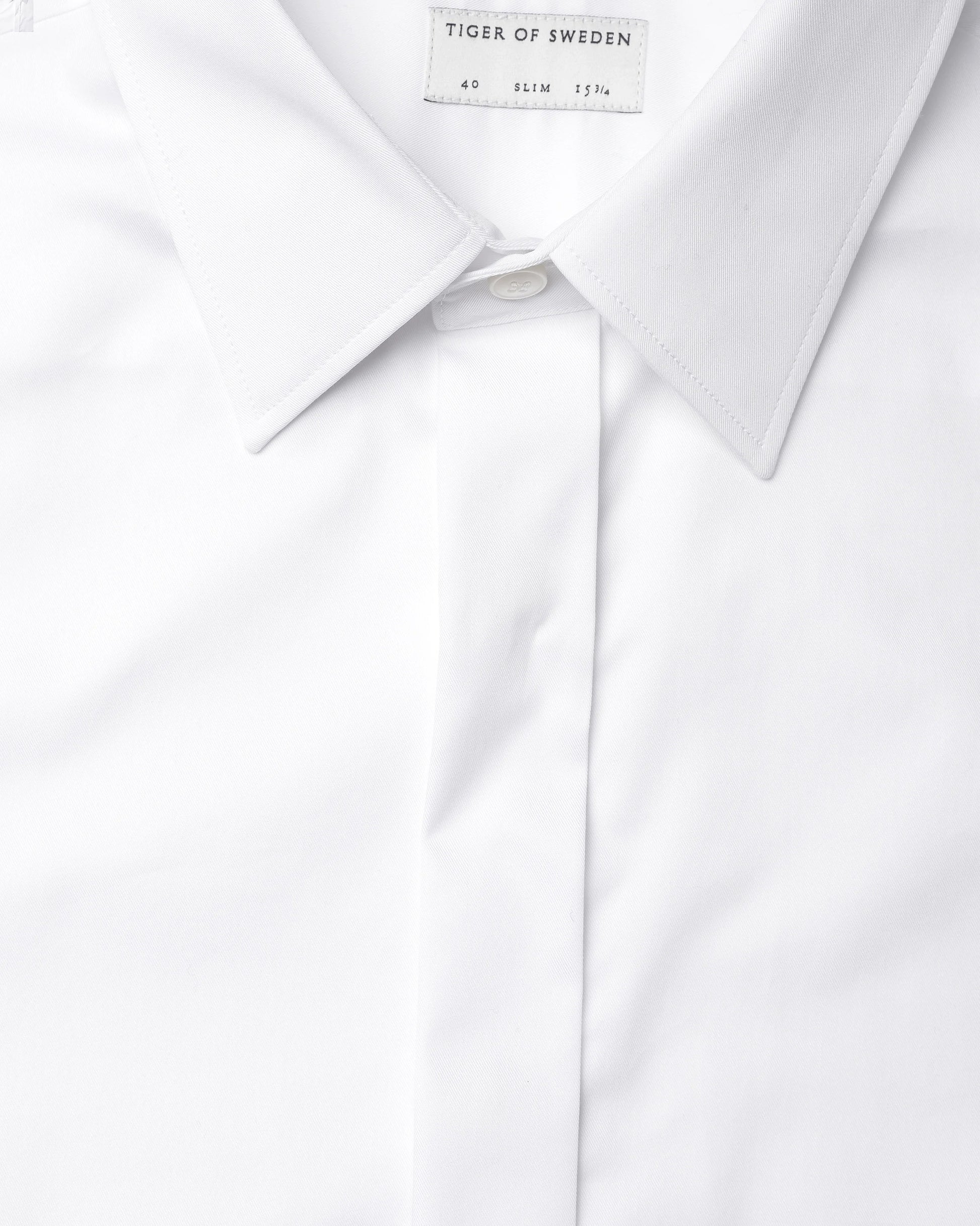 Adley Tux Skjorta