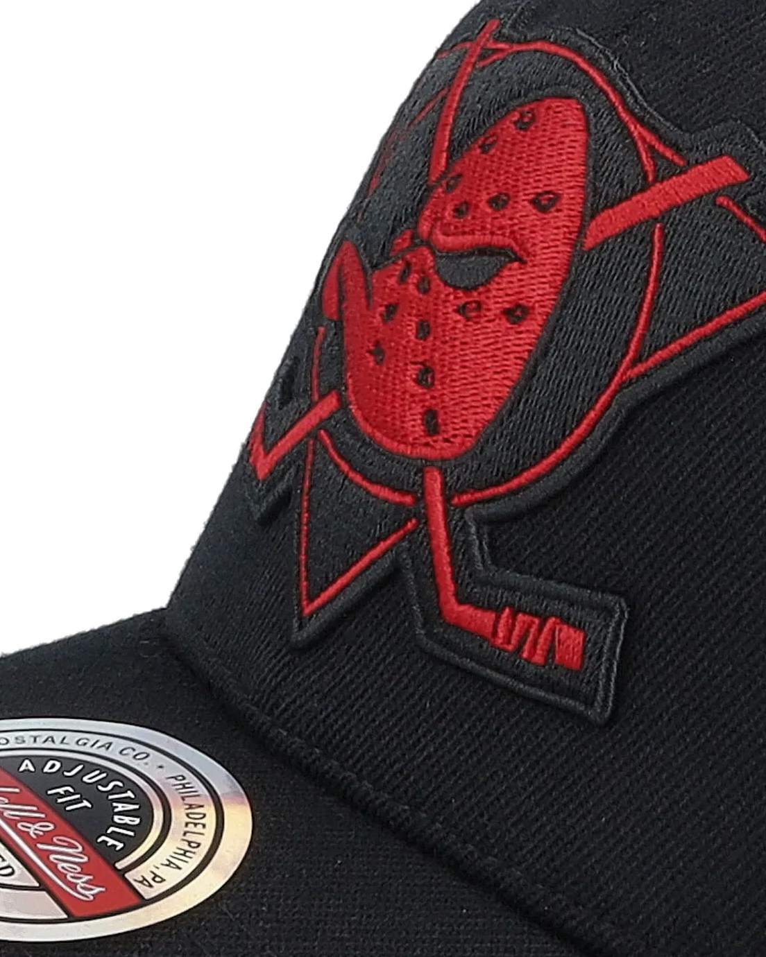 Anaheim Ducks Classic Inferno Edition Keps