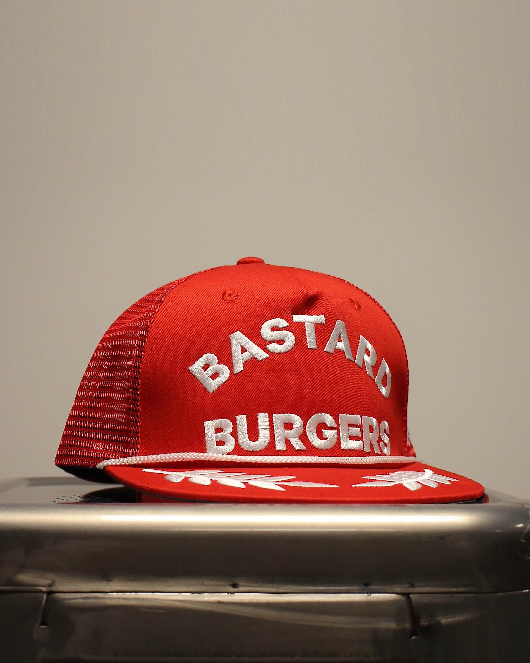 Bastard Trucker Keps - Röd