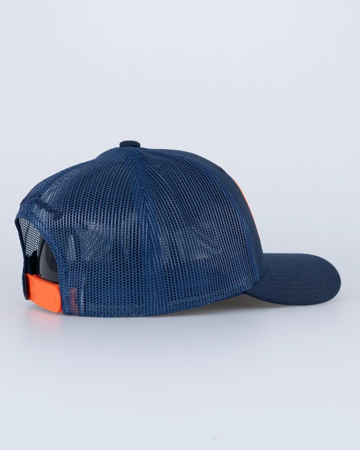 Bevara Trucker Low Keps