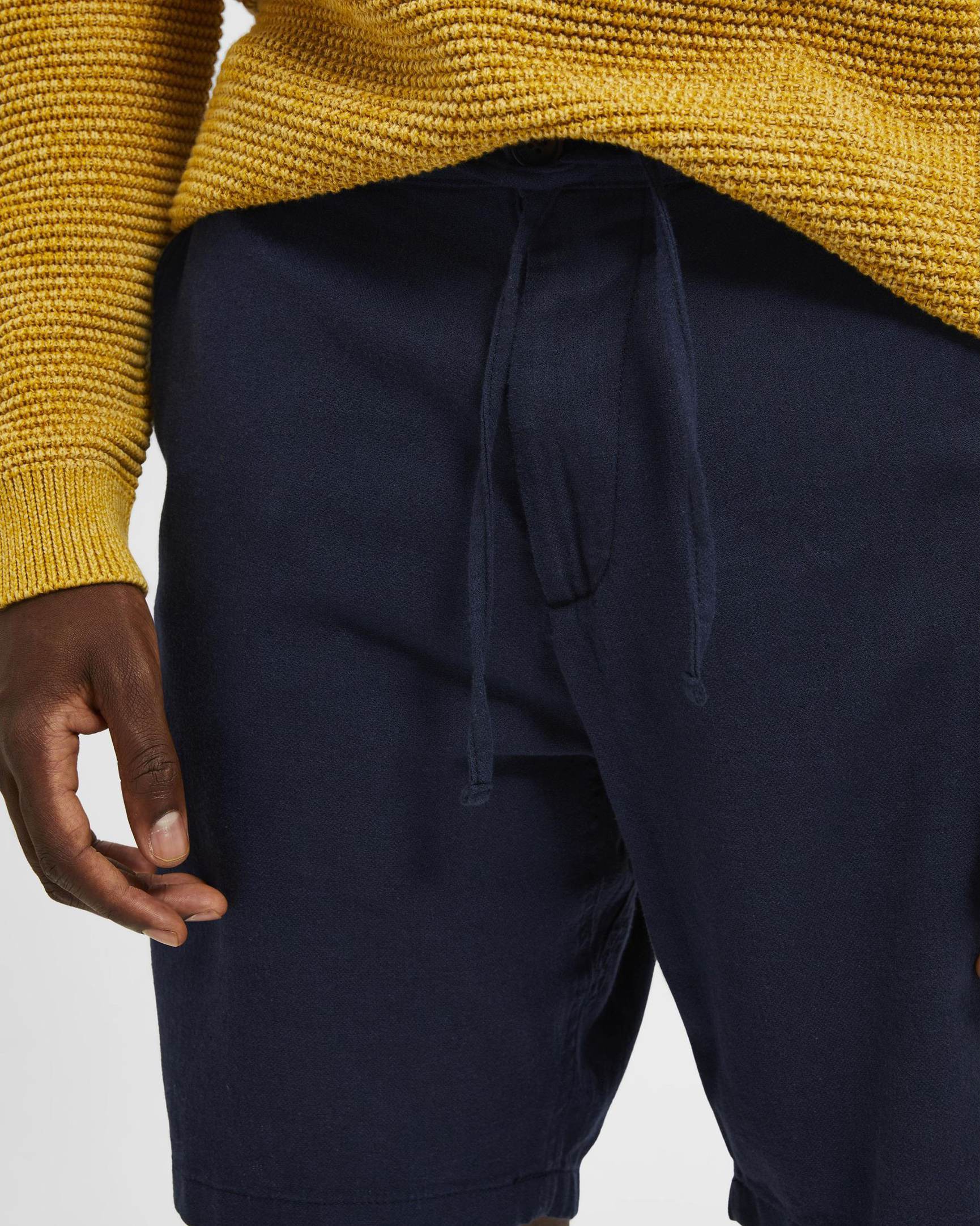 Brody Linen Shorts