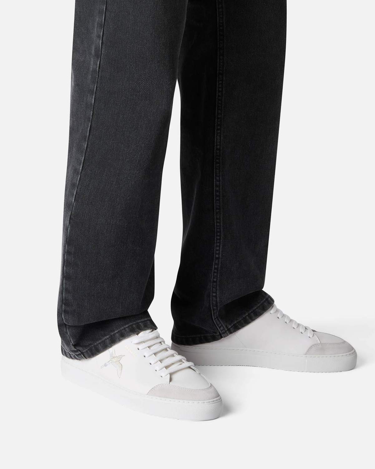 Clean 90 B Bird Sneakers