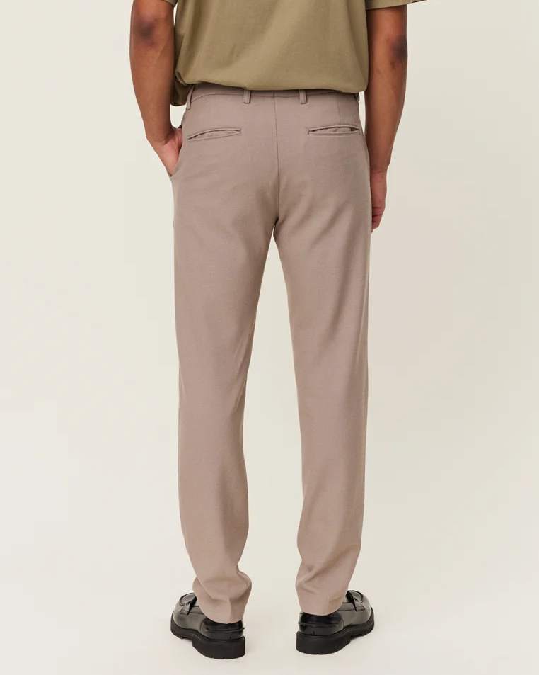 Como Reg Kostymbyxor