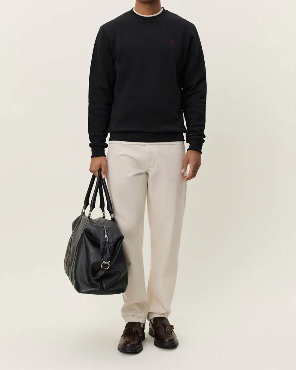 Core Contrast Sweatshirt