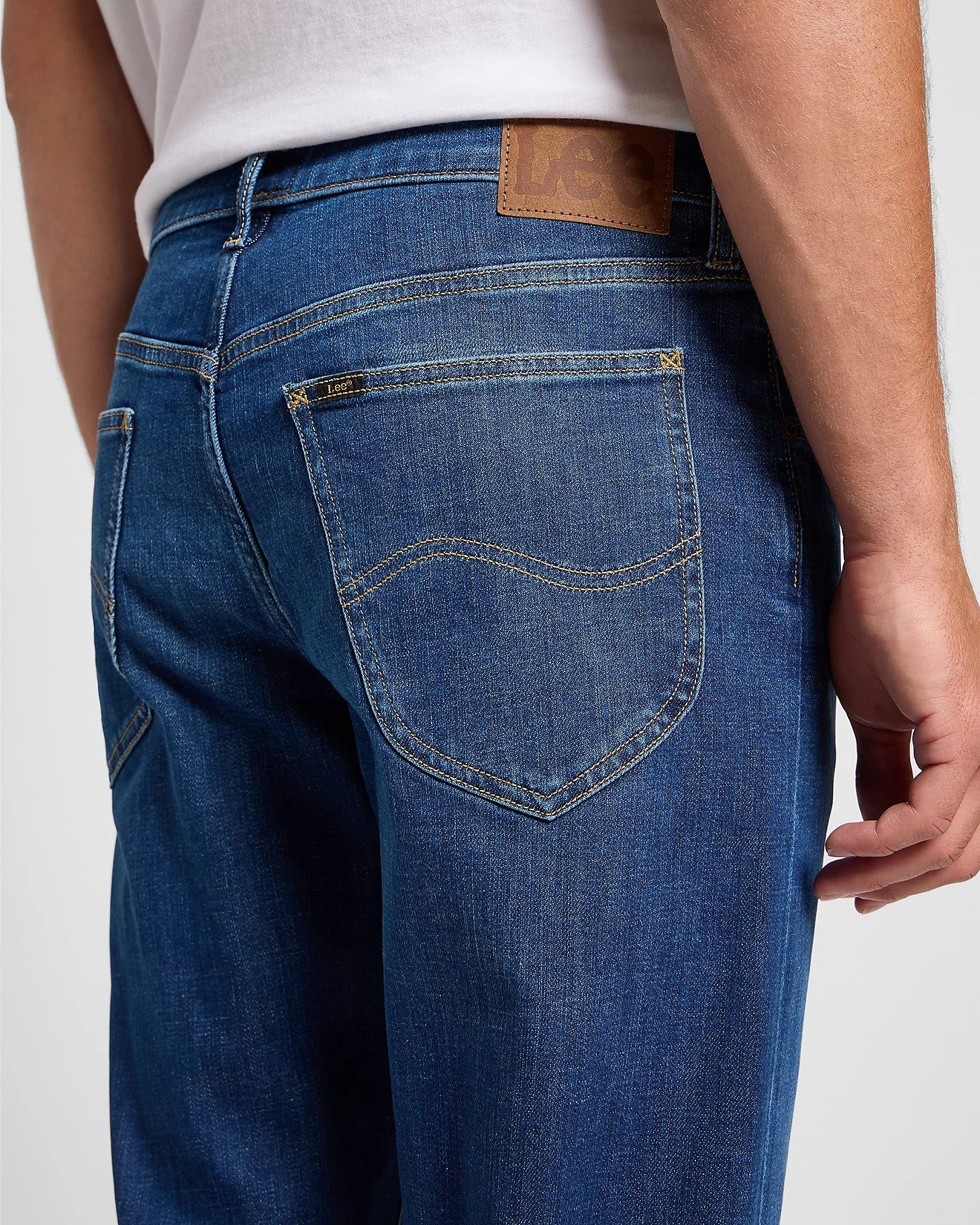 Daren Zip Fly Jeans