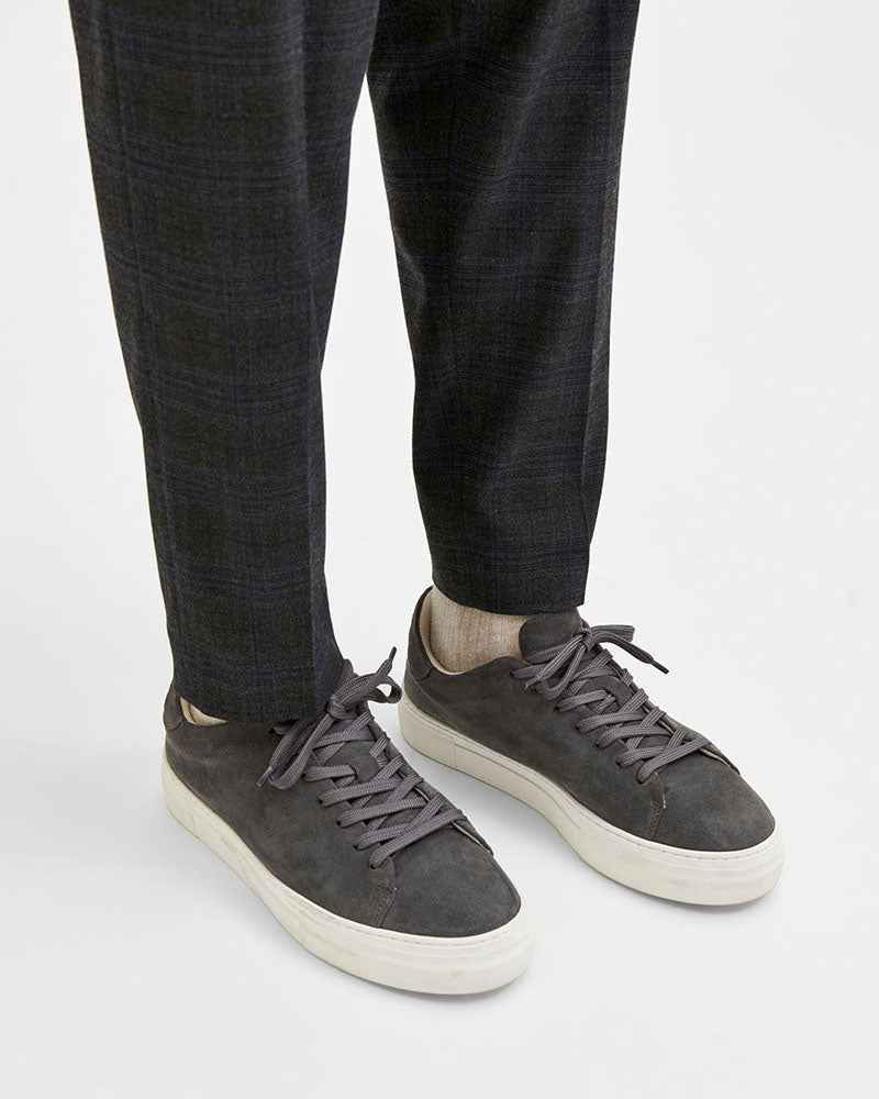 David Chunky Clean Suede Sneakers