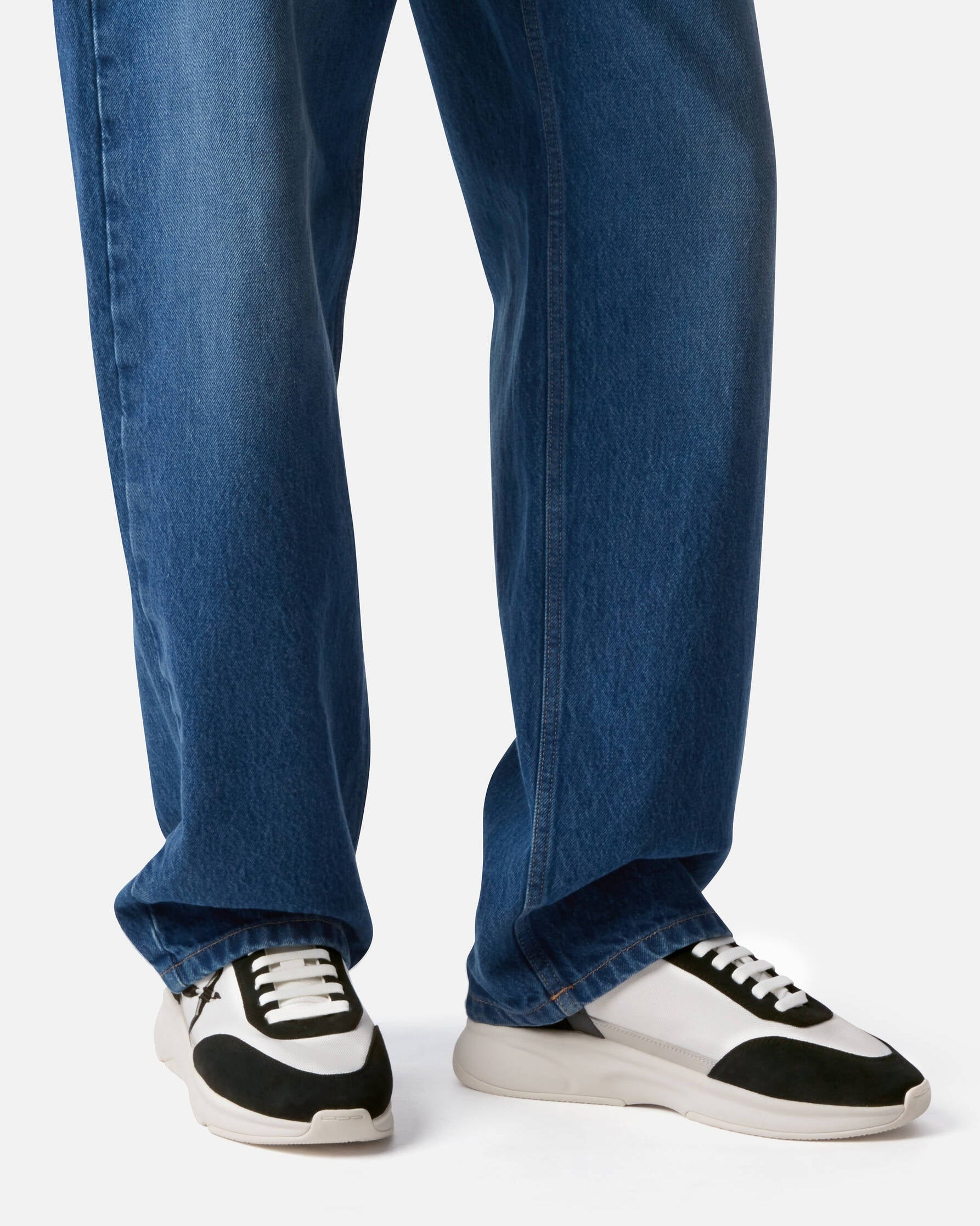 Genesis Neo Bird Runner Sneakers