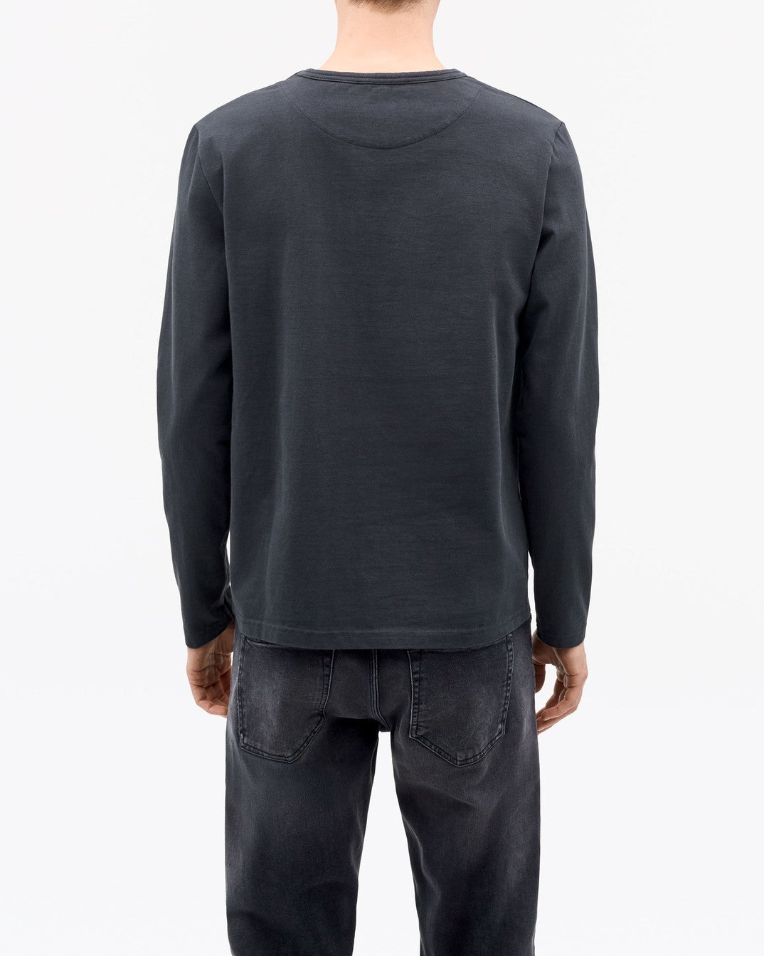 Jake Longsleeve T-Shirt