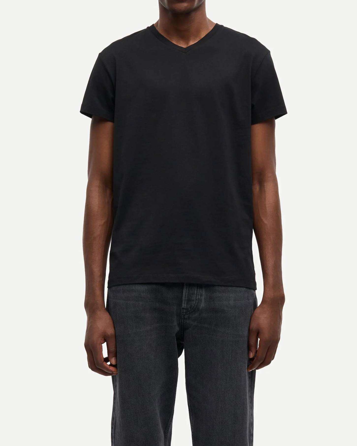 Kronos V Neck T-Shirt - Svart