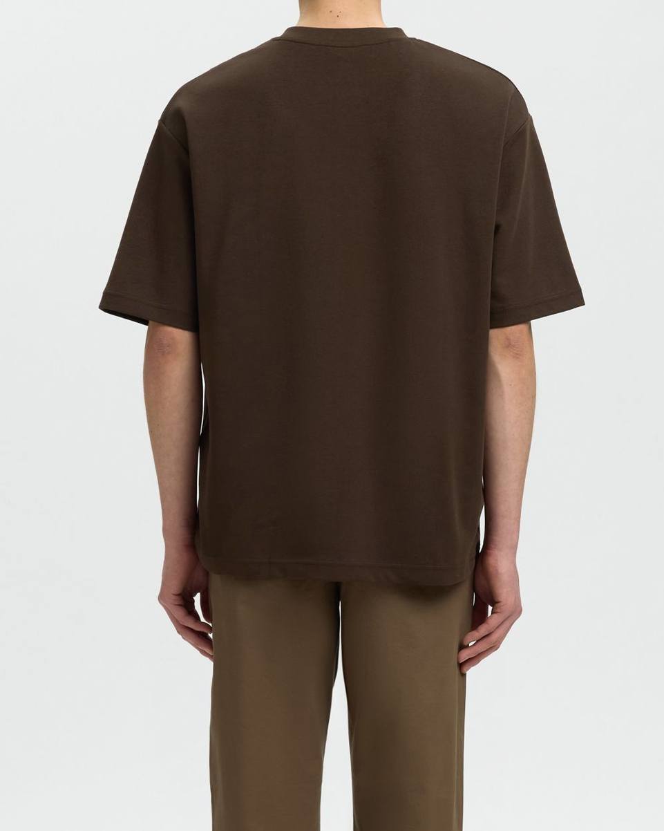 Loose Oscar T-Shirt