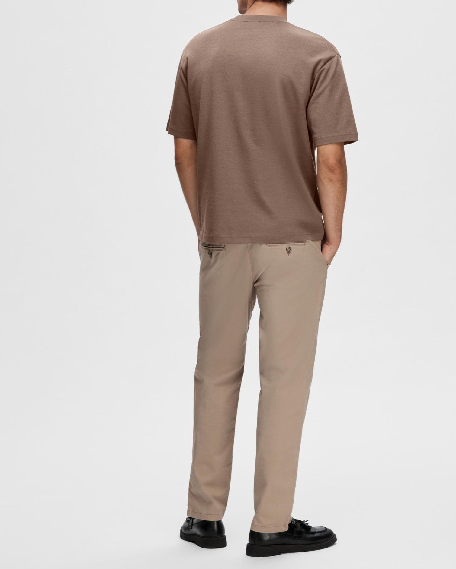 Loose Oscar T-Shirt