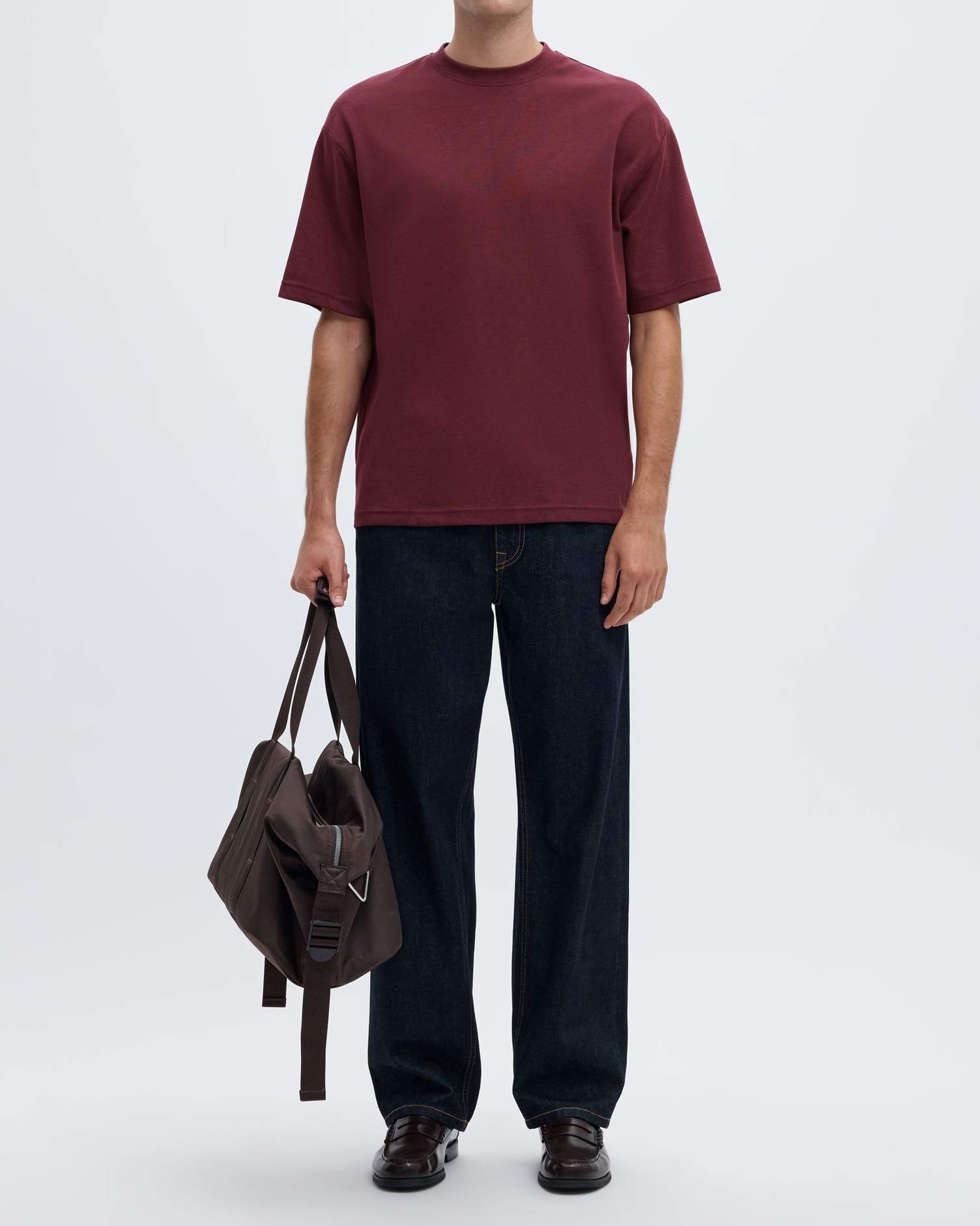Loose Oscar T-Shirt