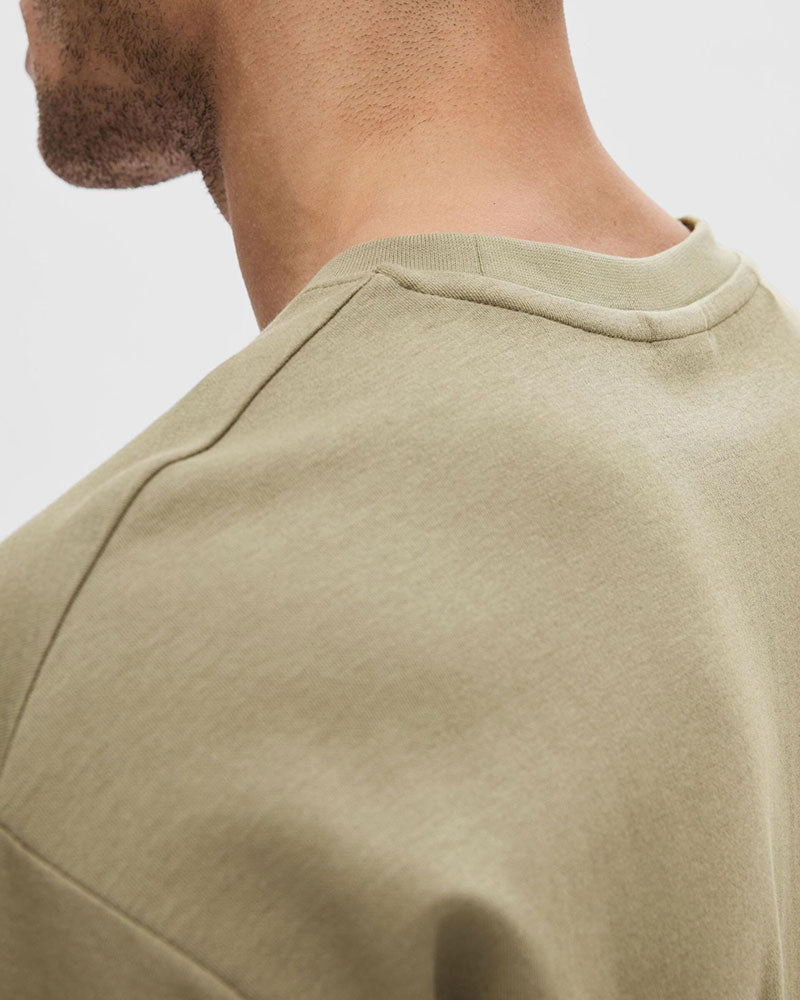Loose Oscar T-Shirt