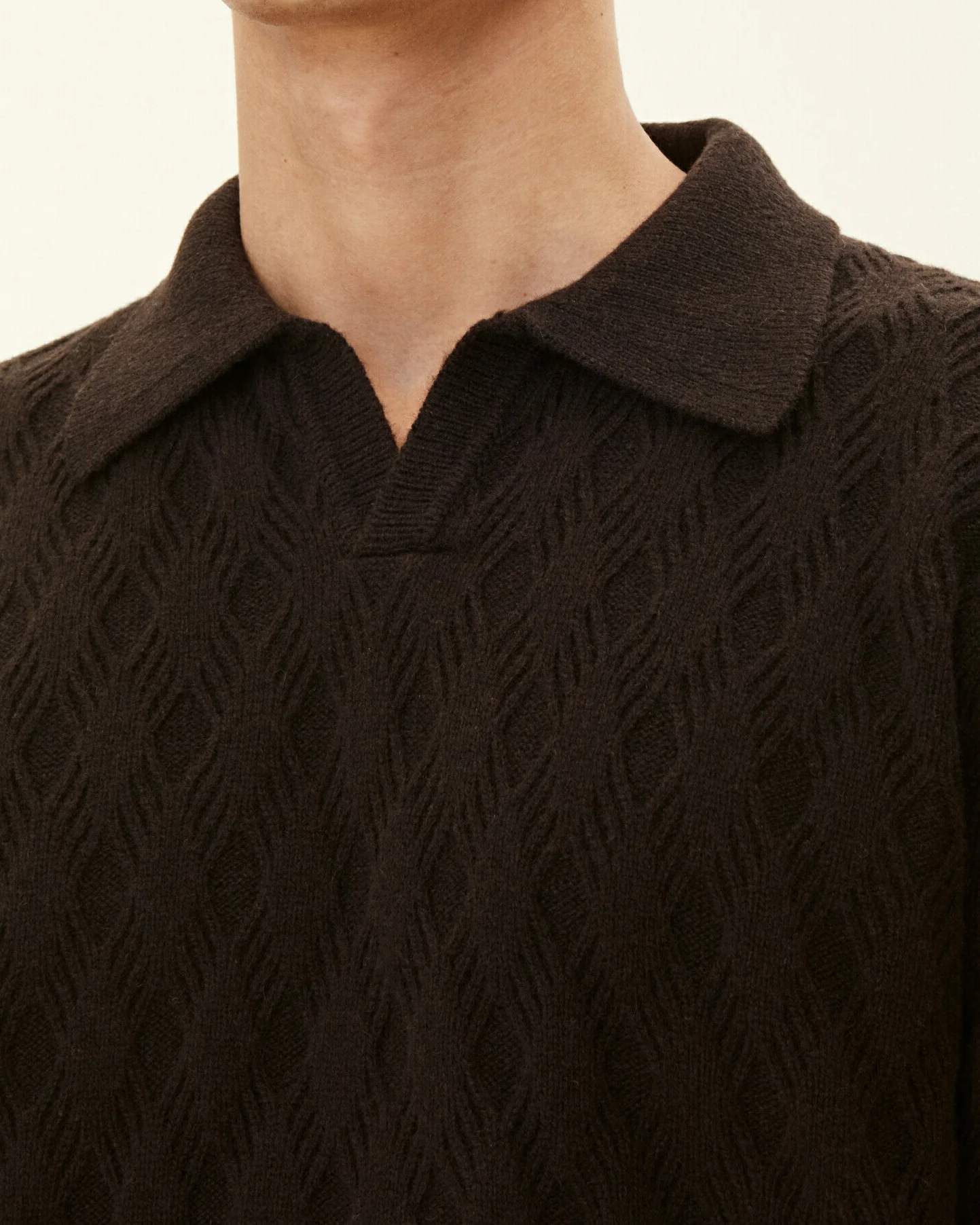 Melker Structured V-Neck Tröja