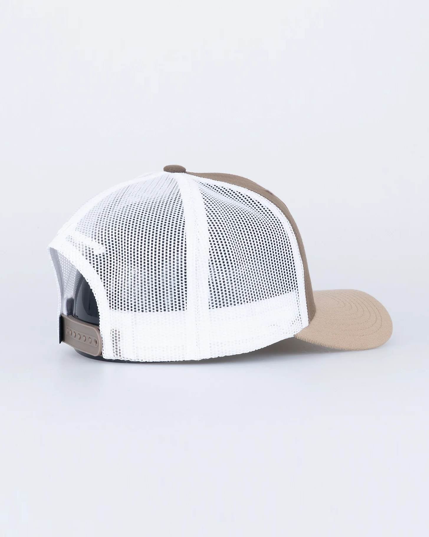 Mountains Trucker Keps