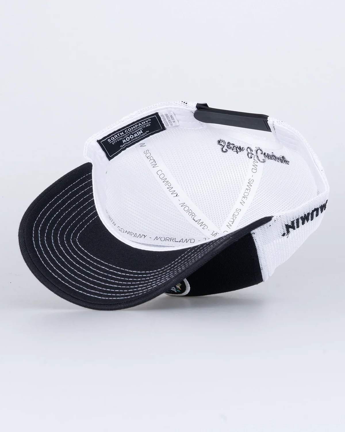 Mumin Circle Trucker Keps