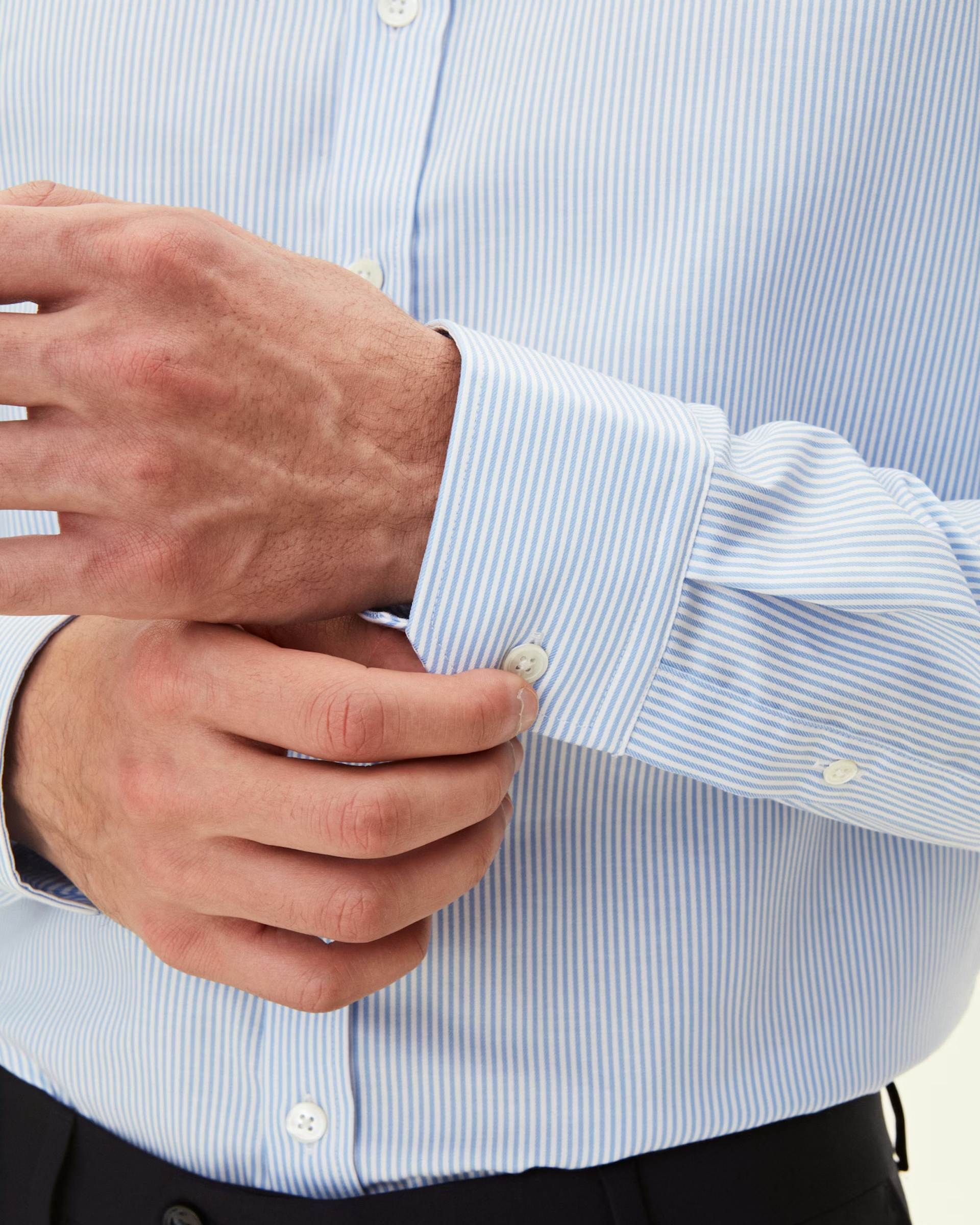 Non Iron Slim Fit Banker Stripe Skjorta