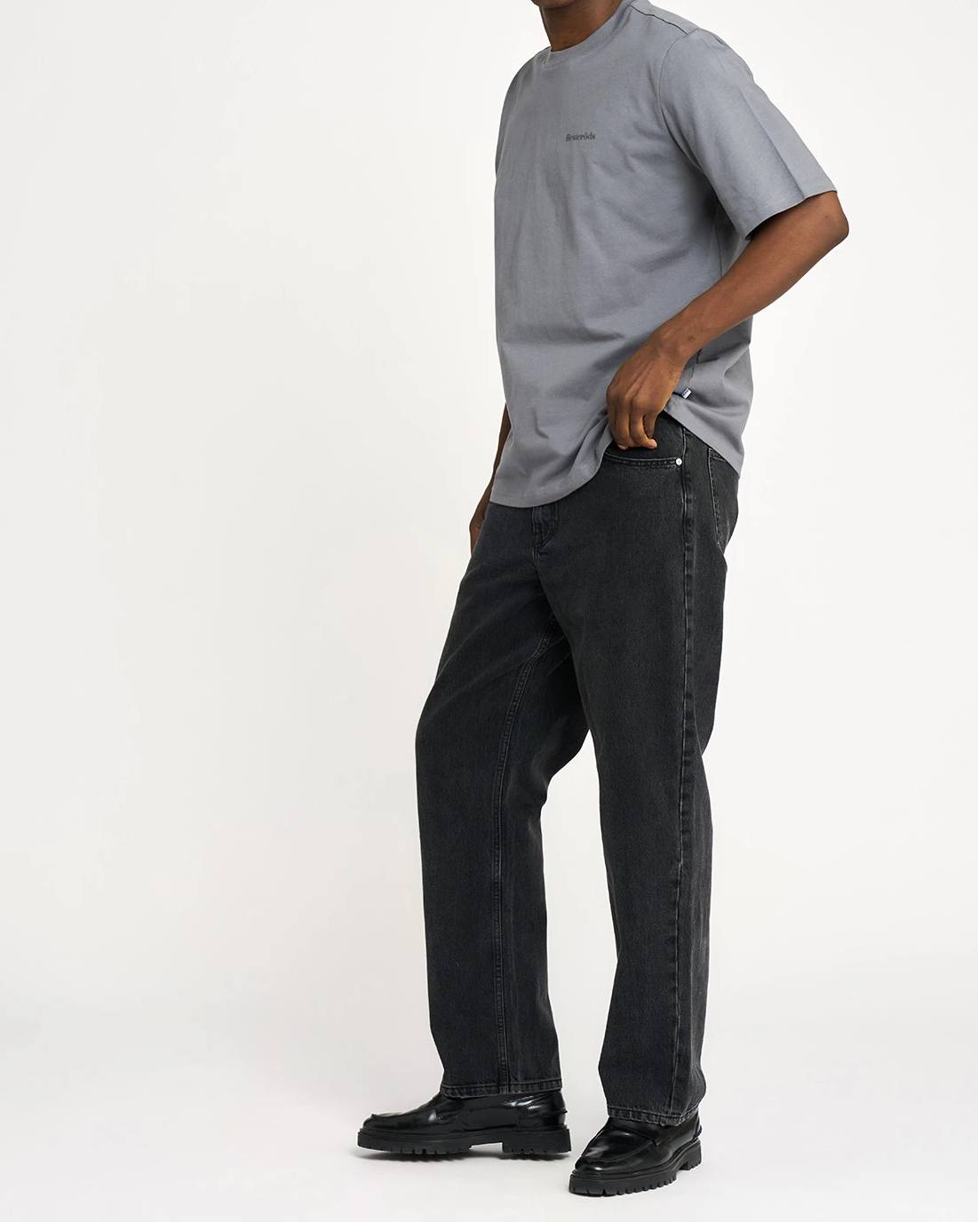 Owen Loose Fit Jeans